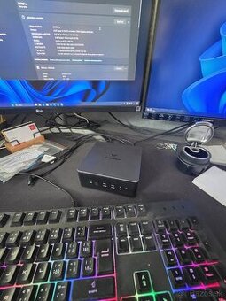 Minisforum UM790 Pro 32GB ram, 1TB SDD