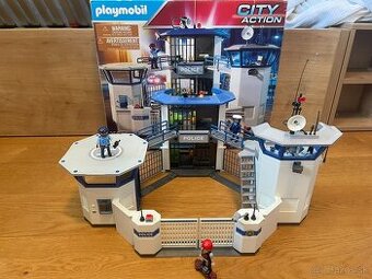 PLAYMOBIL 6872 / 6919 - Policajná centrála s väzením
