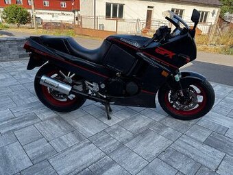 Kawasaki GPX500R