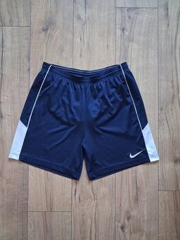 Sortky Nike