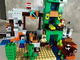 Predam LEGO® Minecraft® 21155 Creepova baňa - 1