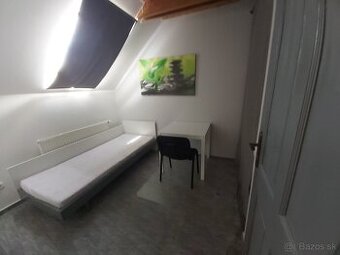 Prenajom izbu v RD vo Vinicnom 2km od Pezinka