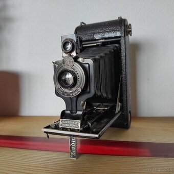 Starý fotoaparát Kodak Eastman