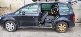 Rozpredám VW Touran 2.0tdi automat