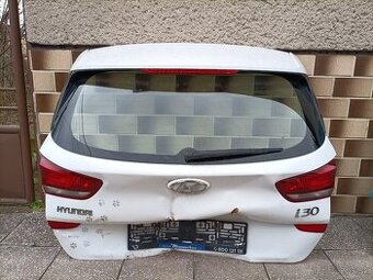 Predám zadné dvere Hyundai i 30 combi 2020