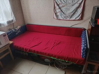Retro kovová postel aj s matracom
