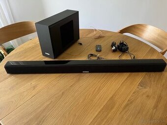 Soundbar Tesla