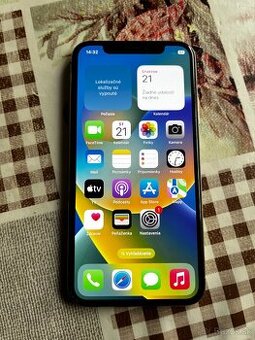 iPhone X