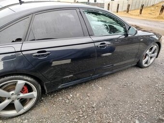 Pravé dvere Audi A6 C7 farba: LZ9Y