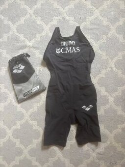 CMAS Arena Carbon Pro Closed Back Short Legs