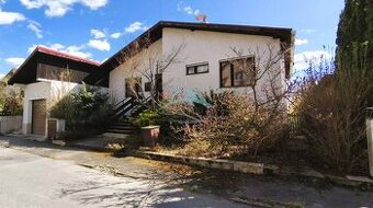 Rodinný dom na ul. Ľ. Štúra vo Veľkom Krtíši.