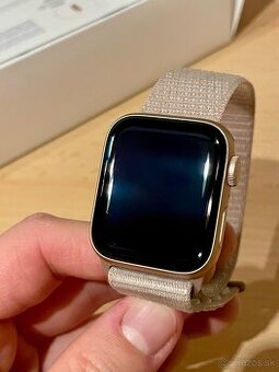 🩷 Apple Watch 5 40mm Pink Sand + 3 náramky 🩷 - 1