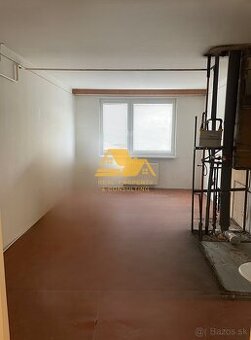 Exkluzívne Predám 2 izbový byt s balkónom v Hurbanove