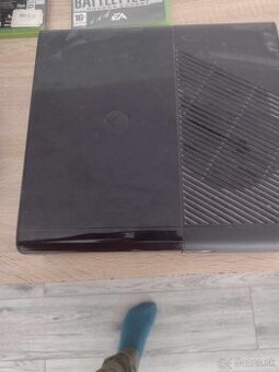 Predám Xbox 360