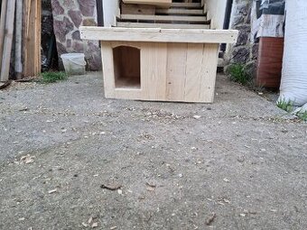 Búda pre menšie zviera, napríklad mačka