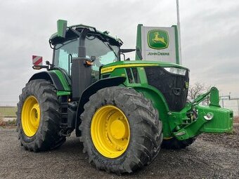 JOHN DEERE 7R 330