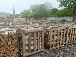 Palivové drevo na kúrenie, metrovica aj štiepané
