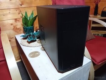 hráčske PC v cene 280e so 6jadrom ryzen 5 a AMD RX 8GB