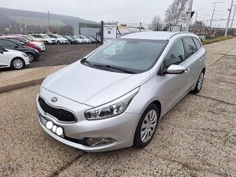 Kia Cee´d SW 1.6 GDI LX/Silver