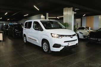 Toyota Proace City Verso Shuttle Short 1.5D Skladom 3 Kusy