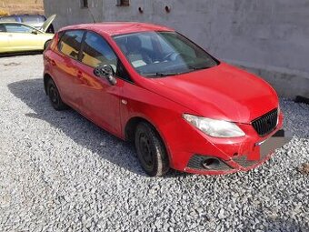 Seat ibiza 1.4 16v 2010 rozpredam