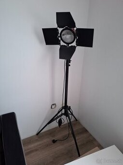 Štúdiové svetlá
