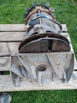 2,5kw motor 220V