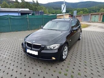BMW E91 320d 90kw Touring 6- st, Manuál