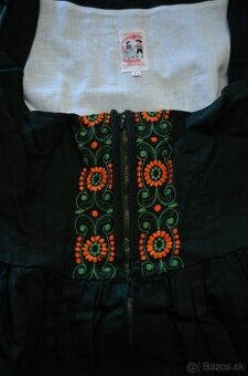 rakúsky kroj Dirndl