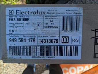 darujem prasknutú varnu platnu elektrolux