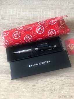 Pero - Spanielska ⚽️federacia