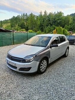 Rozpredám Opel Astra H