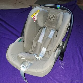 Autosedačka pre deti-vajíčko