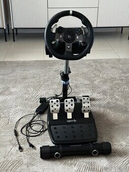 Logitech g920 Driving Force + wheel stand pro Xbox / PC