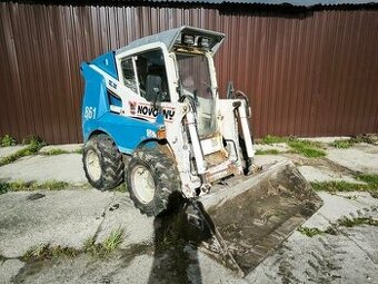 Kúpim šmykom riadený nakladač