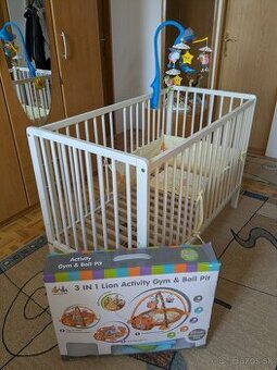 Detská postieľka s príslušenstvom