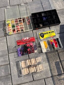 Predam rozne doplnky pre hudone nastroje