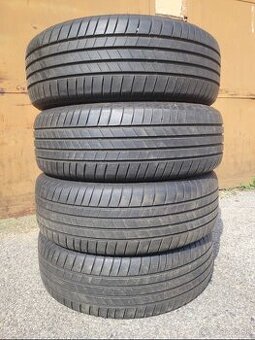 235/60 R18 Bridgestone - 1
