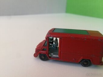 Husky / pod. Matchbox