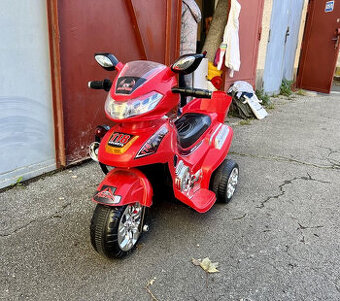 Elektricka motorka