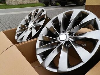 Hliníkove disky 438 7.0" x 16" 5x112 ET 42 VW GOLF PASSAT