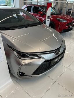 Nová Toyota Corolla Sedan 1.5 Style Manuál