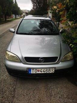 Opel astra G 1.6