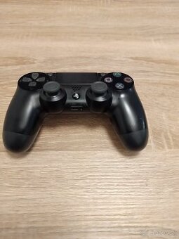 Ovladač ps4
