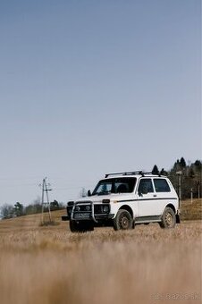 Lada niva 4x4 1.7 LPG