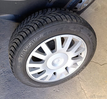 Predám zimné pneu 205/55 R16 + elektróny 5x112 R16 Škoda,VW.