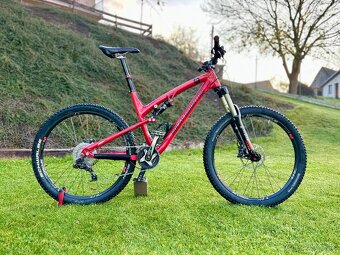 Celoodpružený bicykel Rocky Mountain Altitude veľ. L