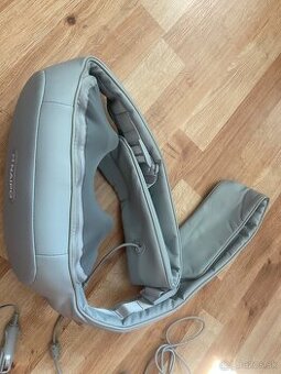 Naipo masážny prístroj