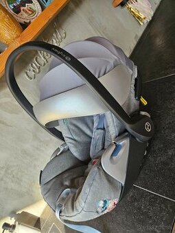 Cybex cloud z i-size