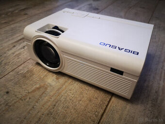 LED projektor BIGASUO W-KG202